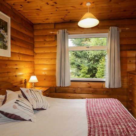 Eagle Lodge Strathpeffer Buitenkant foto